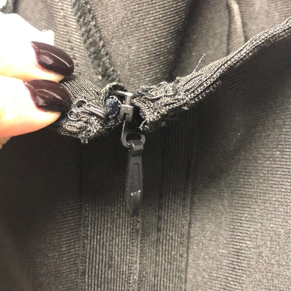 ✖️SOLD✖️ Superdown Keyhole Bodycon Dress in Black - Picture 6 of 8